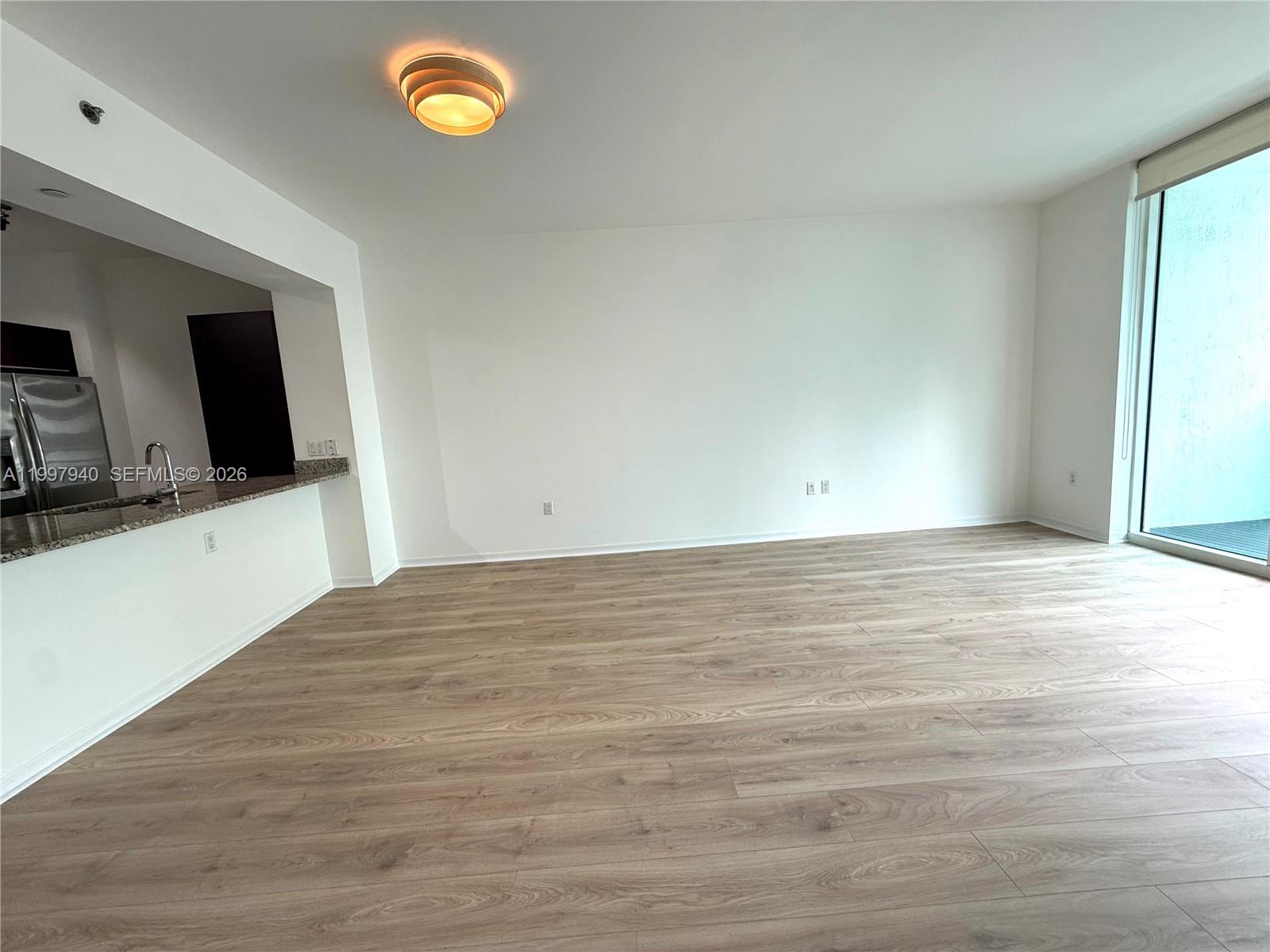 951 Brickell Ave #1103, Miami FL 33131