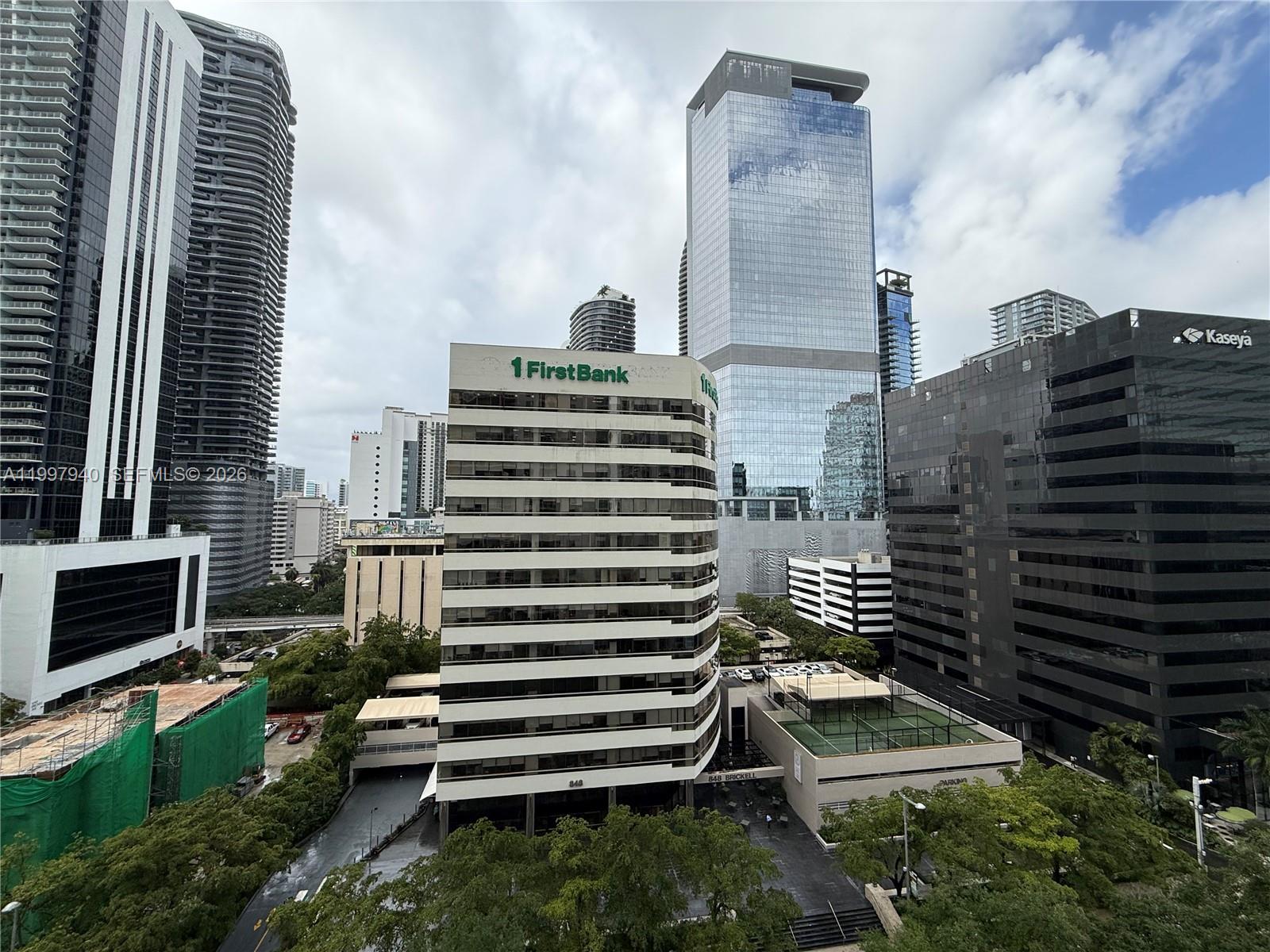 951 Brickell Ave #1103, Miami FL 33131