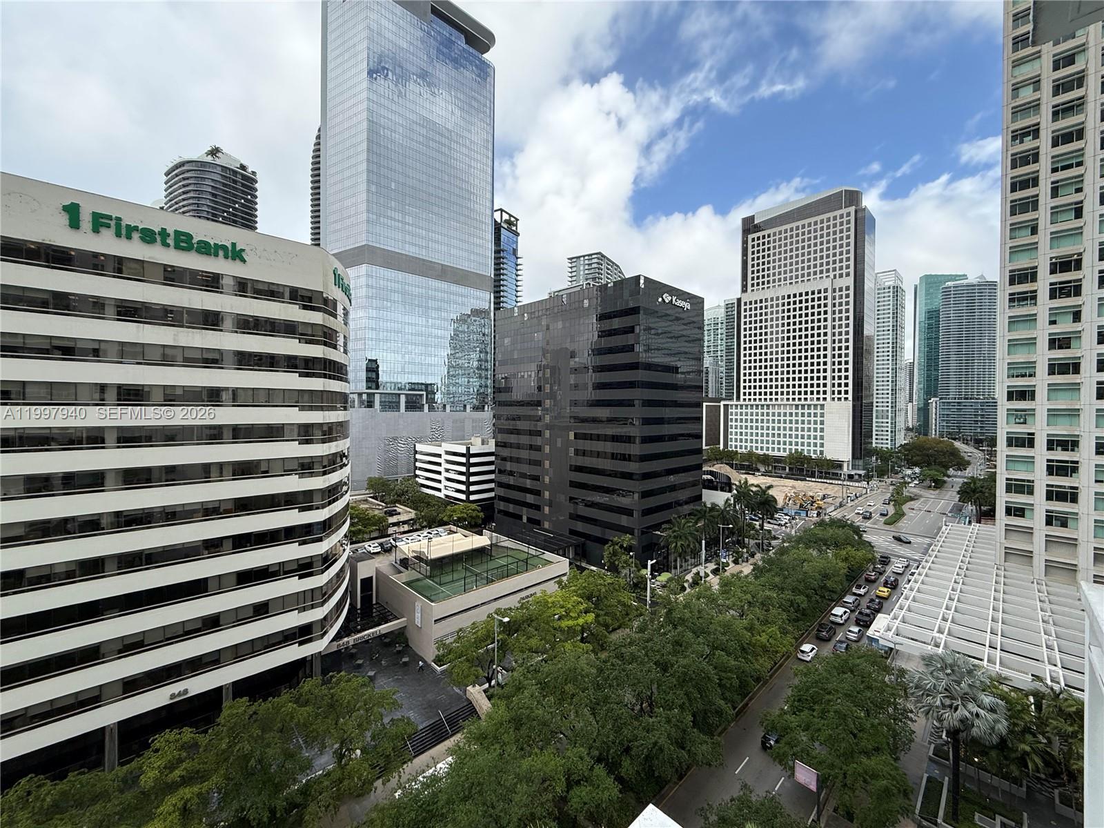 951 Brickell Ave #1103, Miami FL 33131