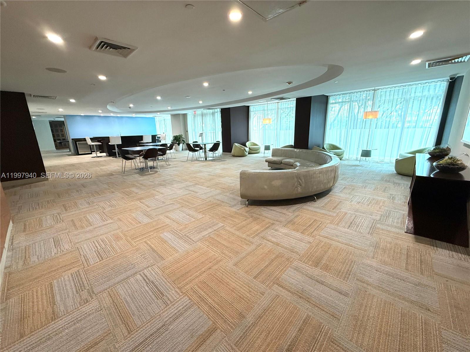 951 Brickell Ave #1103, Miami FL 33131