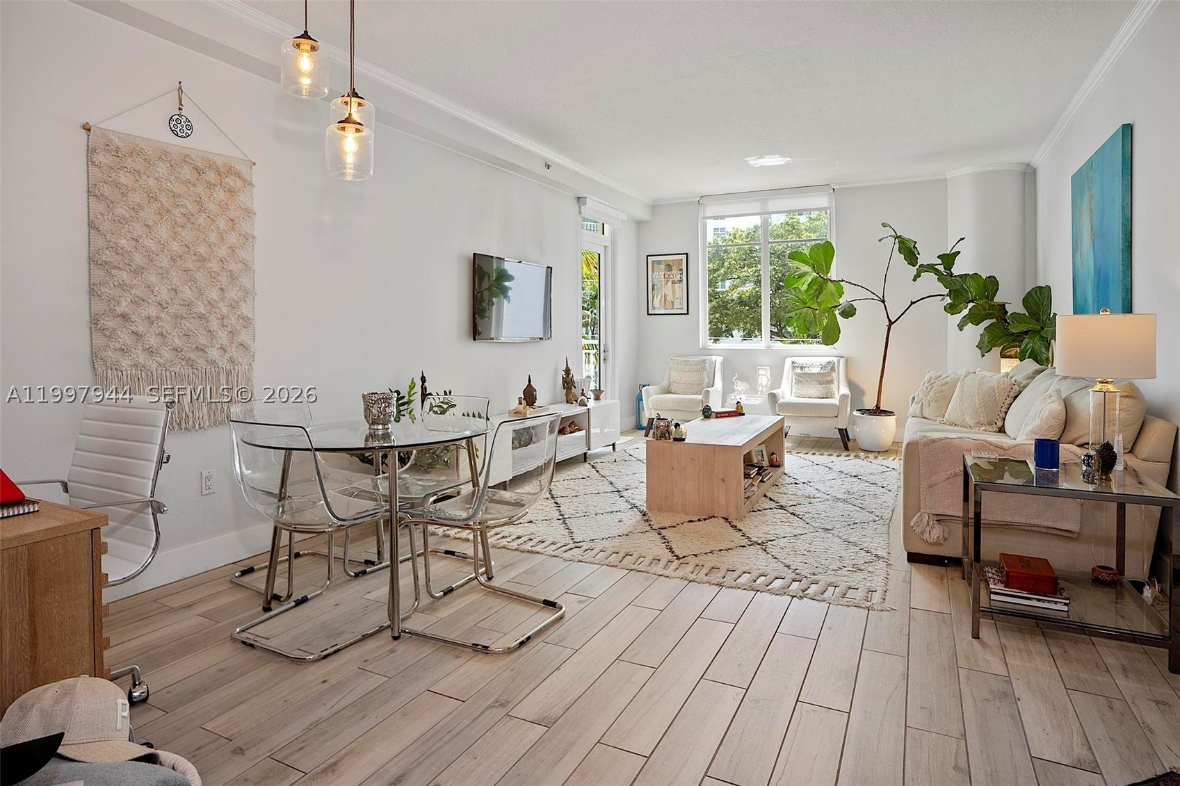 1 Century Ln #303, Miami Beach FL 33139