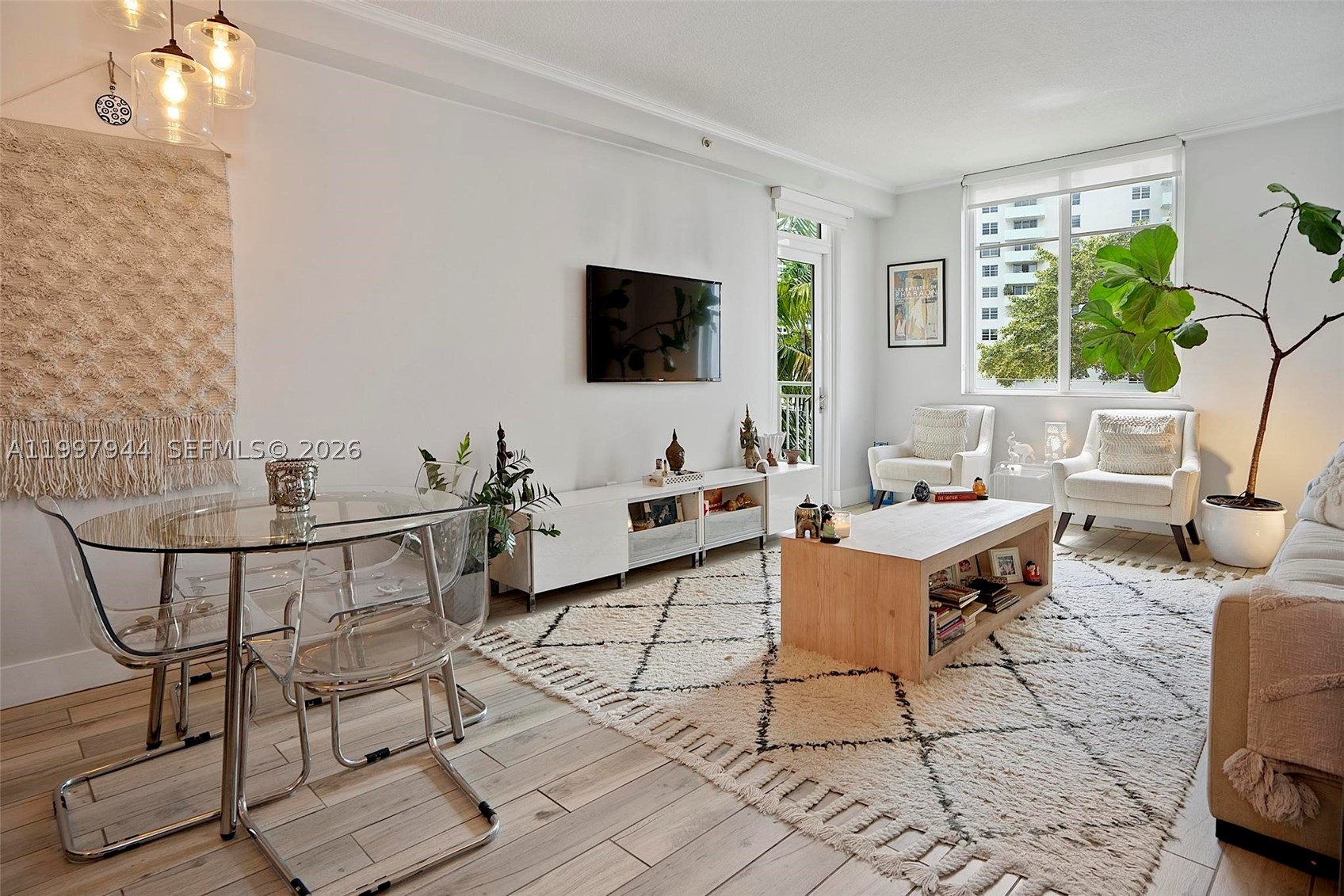 1 Century Ln #303, Miami Beach FL 33139