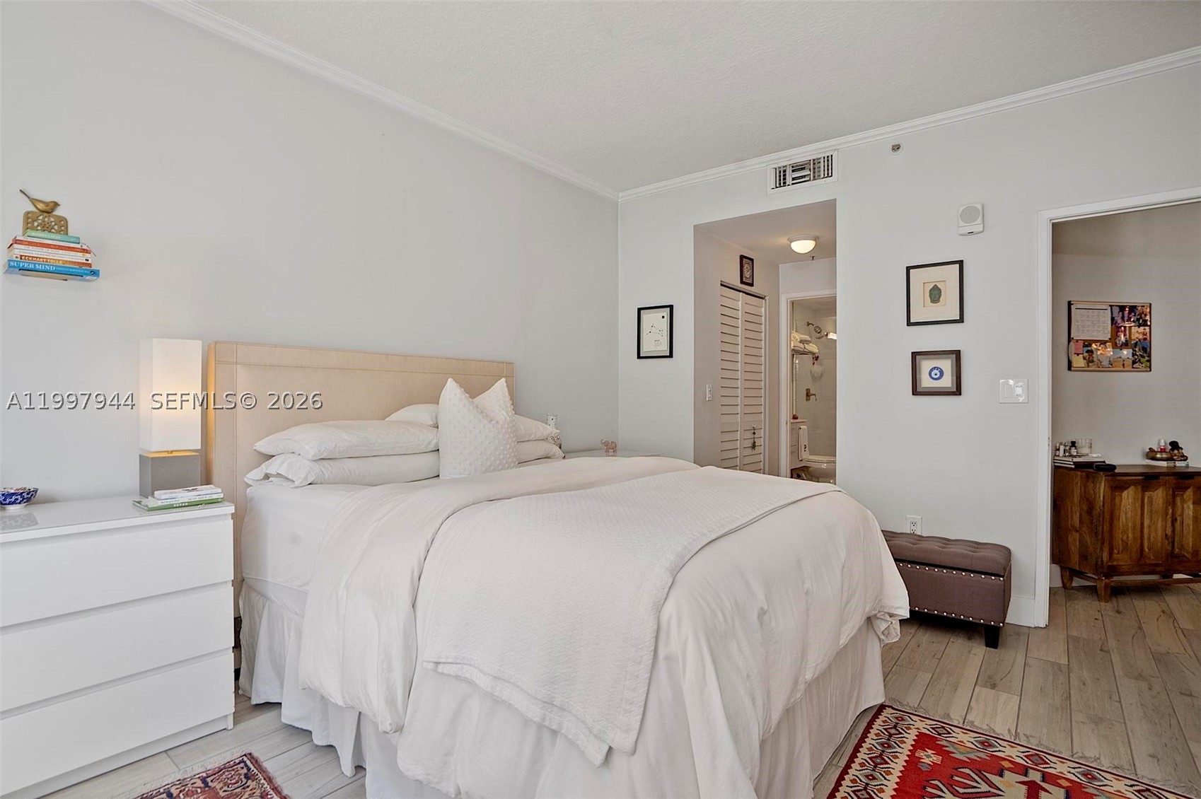 1 Century Ln #303, Miami Beach FL 33139
