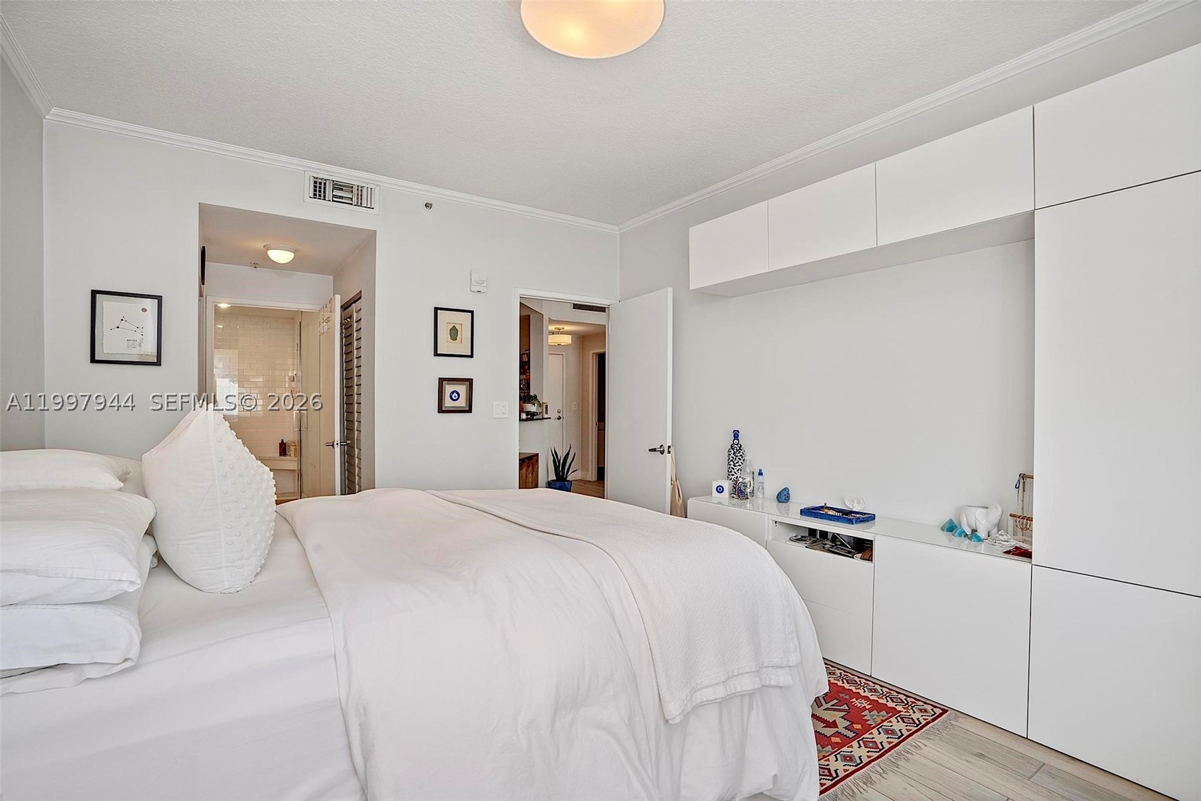 1 Century Ln #303, Miami Beach FL 33139