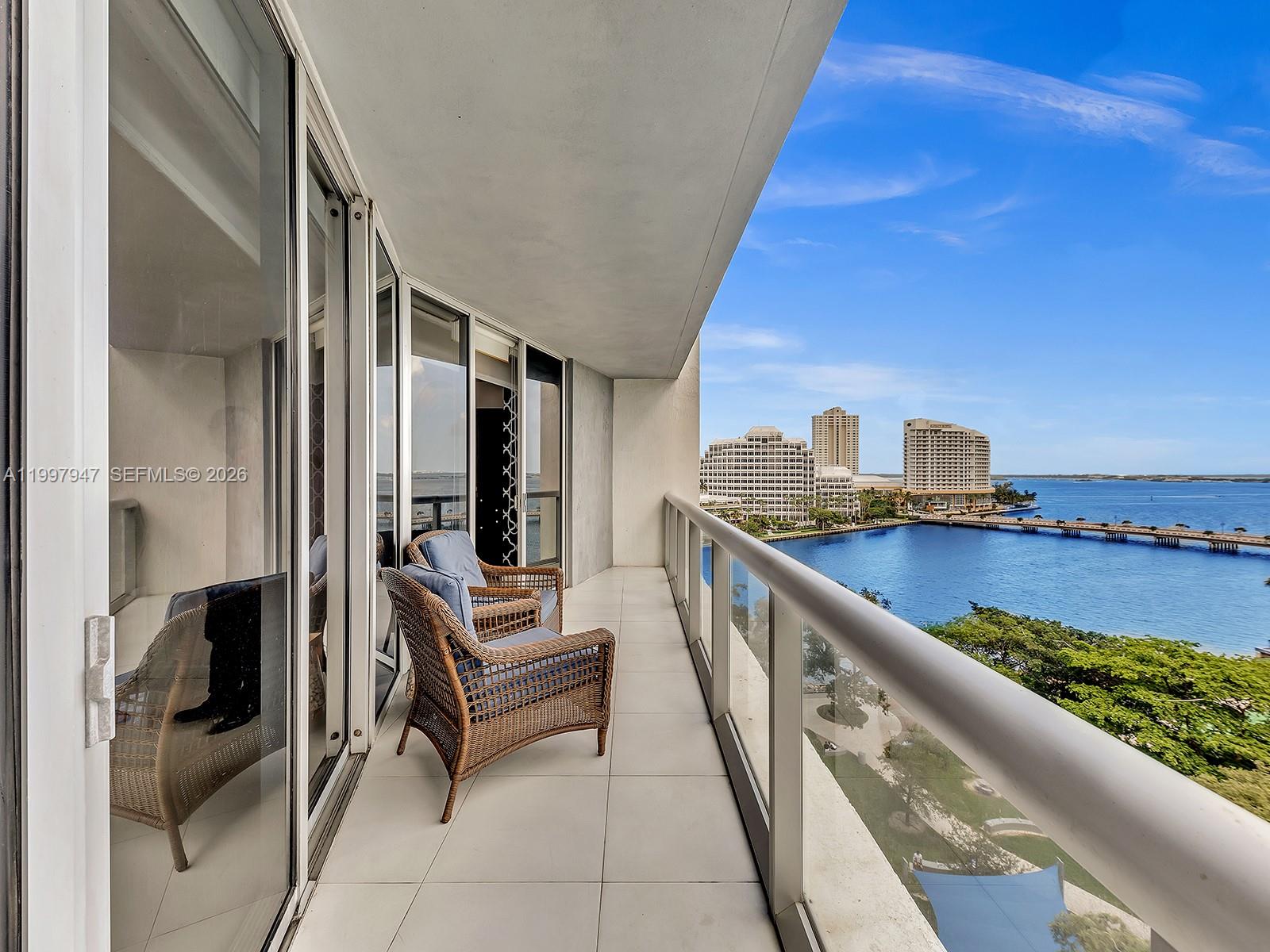 495 Brickell Ave #1007, Miami FL 33131