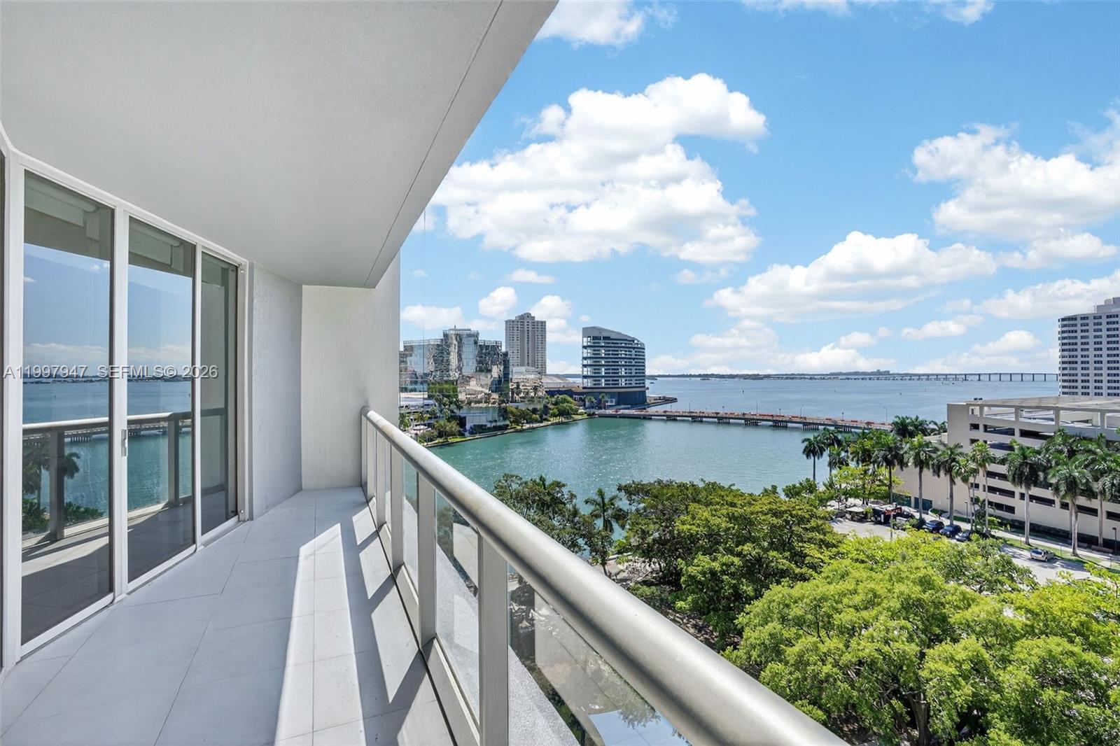 495 Brickell Ave #1007, Miami FL 33131