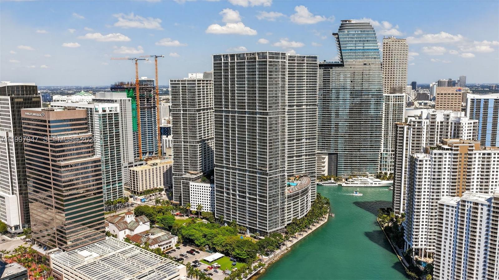 495 Brickell Ave #1007, Miami FL 33131