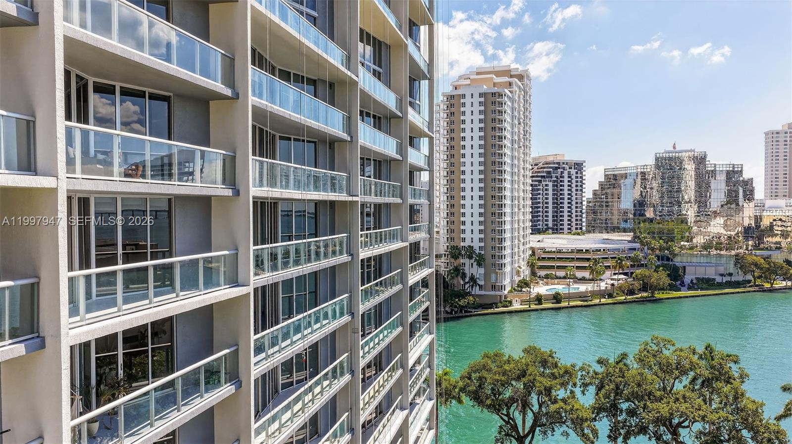 495 Brickell Ave #1007, Miami FL 33131