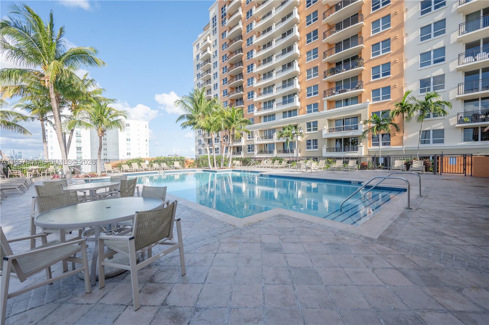 3232 SW 22nd Ter #607, Miami FL 33145