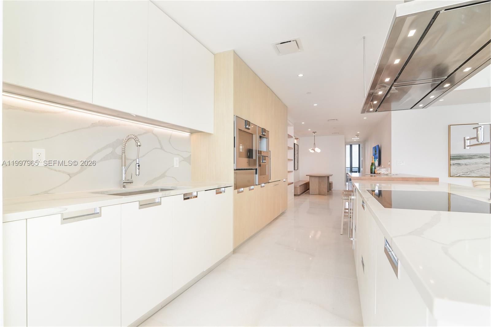 15701 Collins Ave #2302, Sunny Isles Beach FL 33160