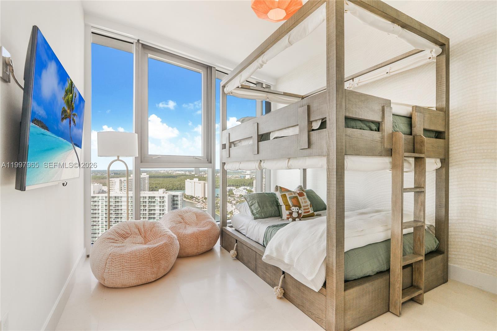 15701 Collins Ave #2302, Sunny Isles Beach FL 33160