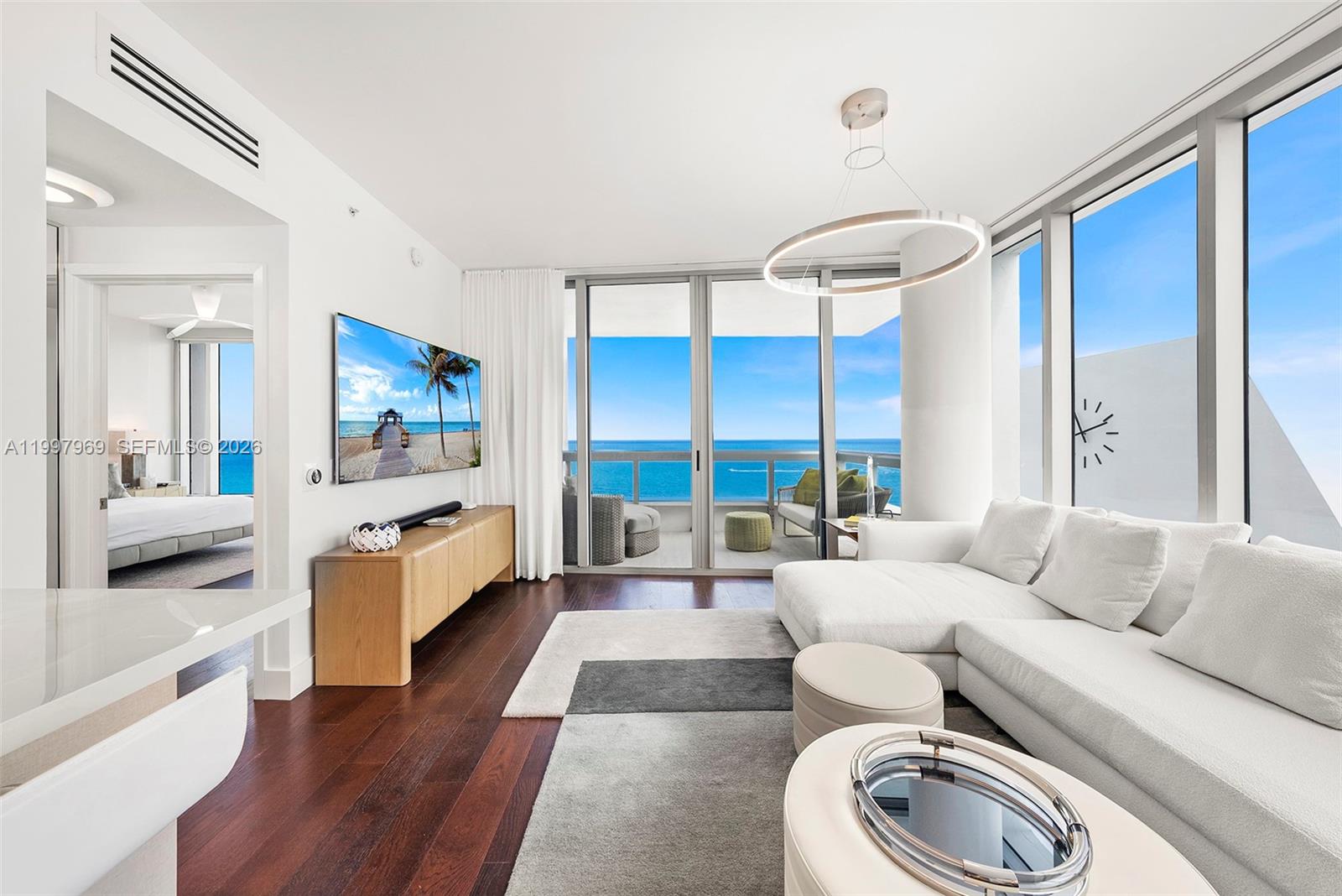 6899 Collins Ave #1908, Miami Beach FL 33141