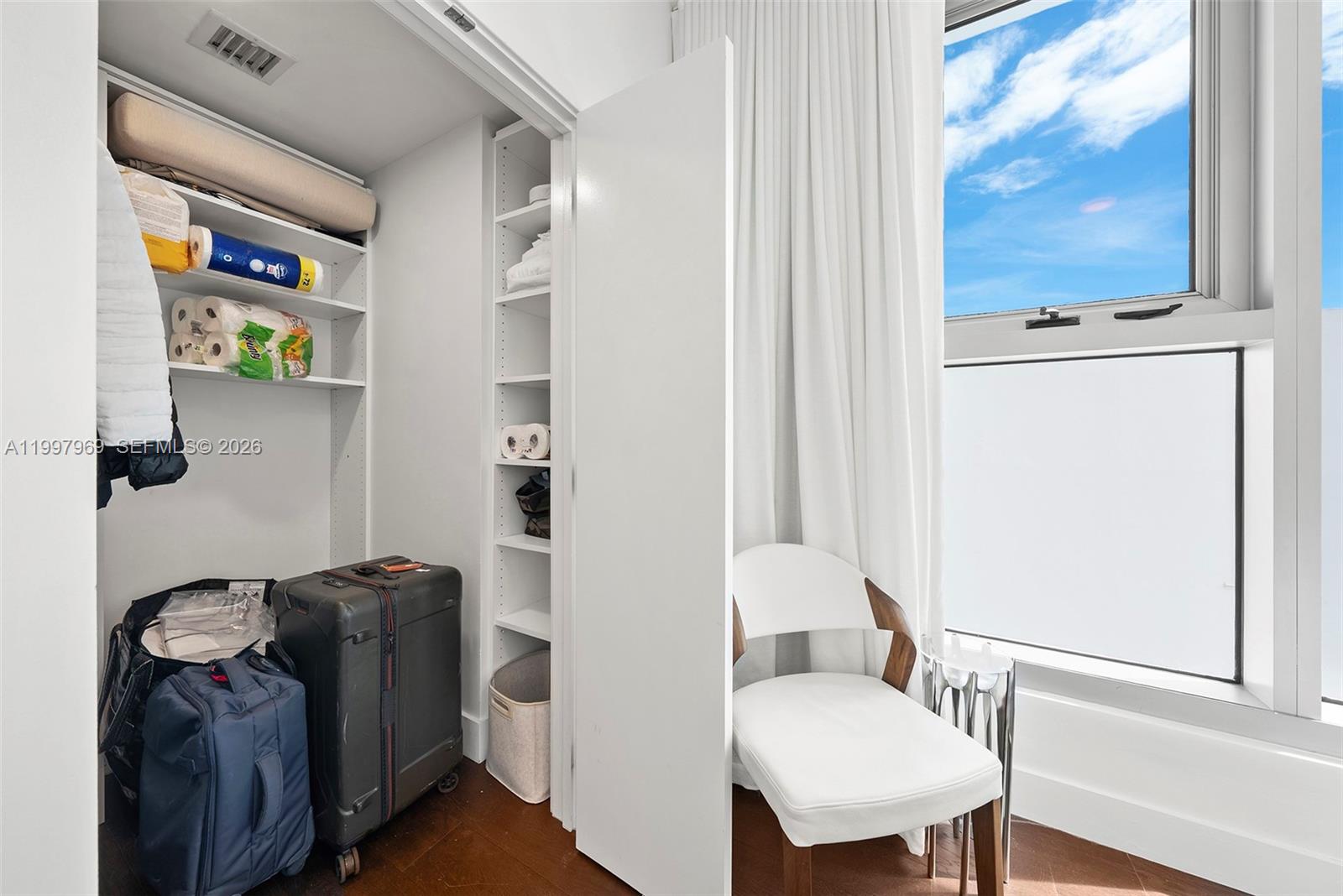 6899 Collins Ave #1908, Miami Beach FL 33141
