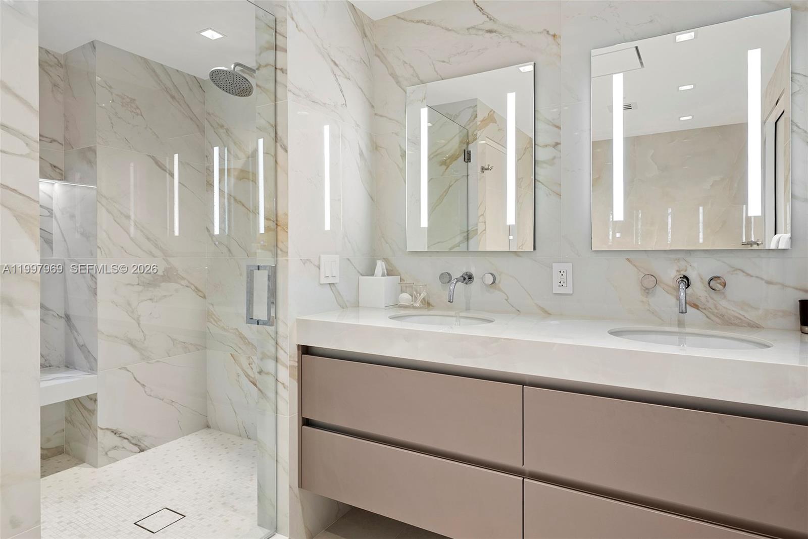 6899 Collins Ave #1908, Miami Beach FL 33141