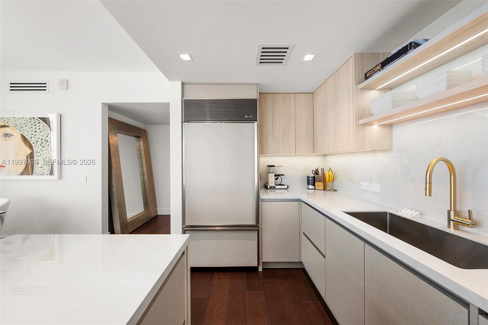 6899 Collins Ave #1908, Miami Beach FL 33141