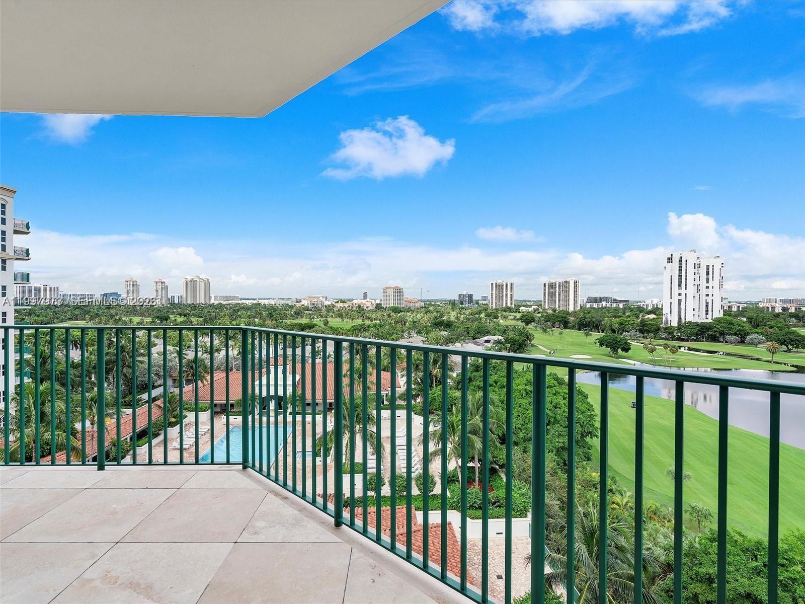 20000 E Country Club Dr #1102, Aventura FL 33180
