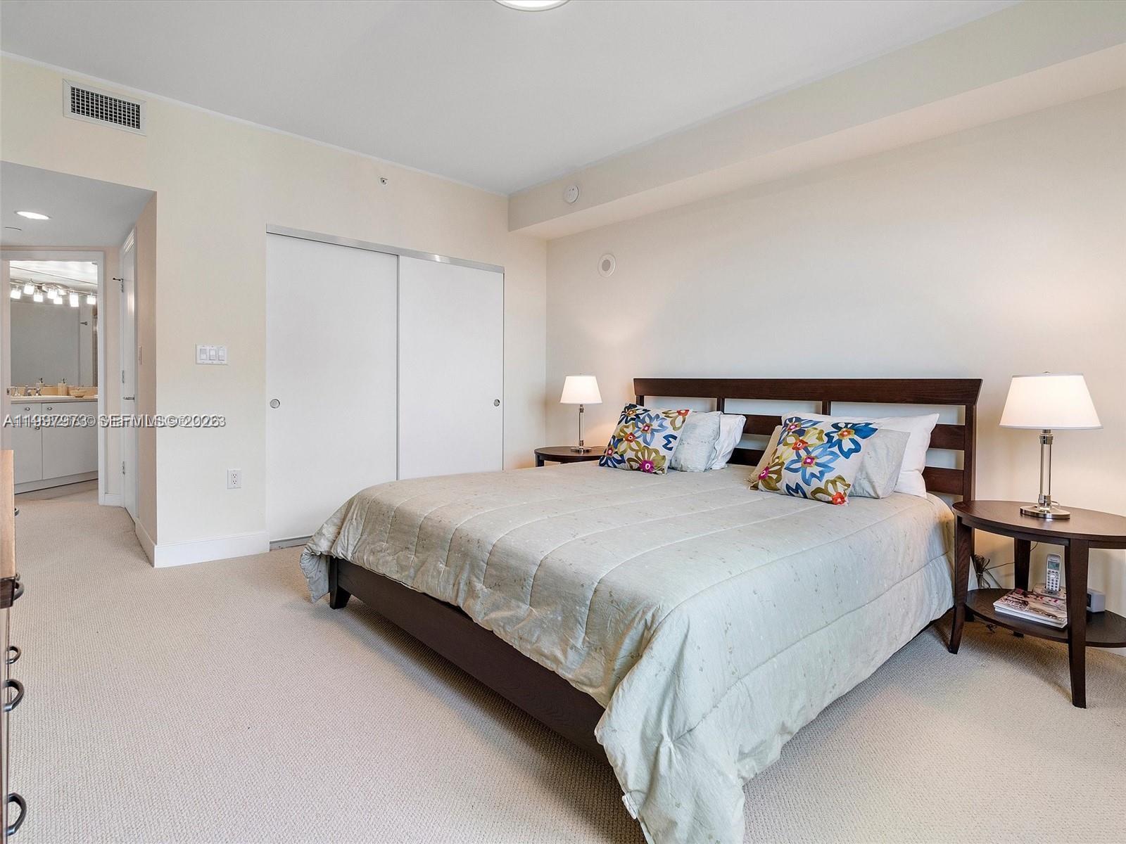 20000 E Country Club Dr #1102, Aventura FL 33180