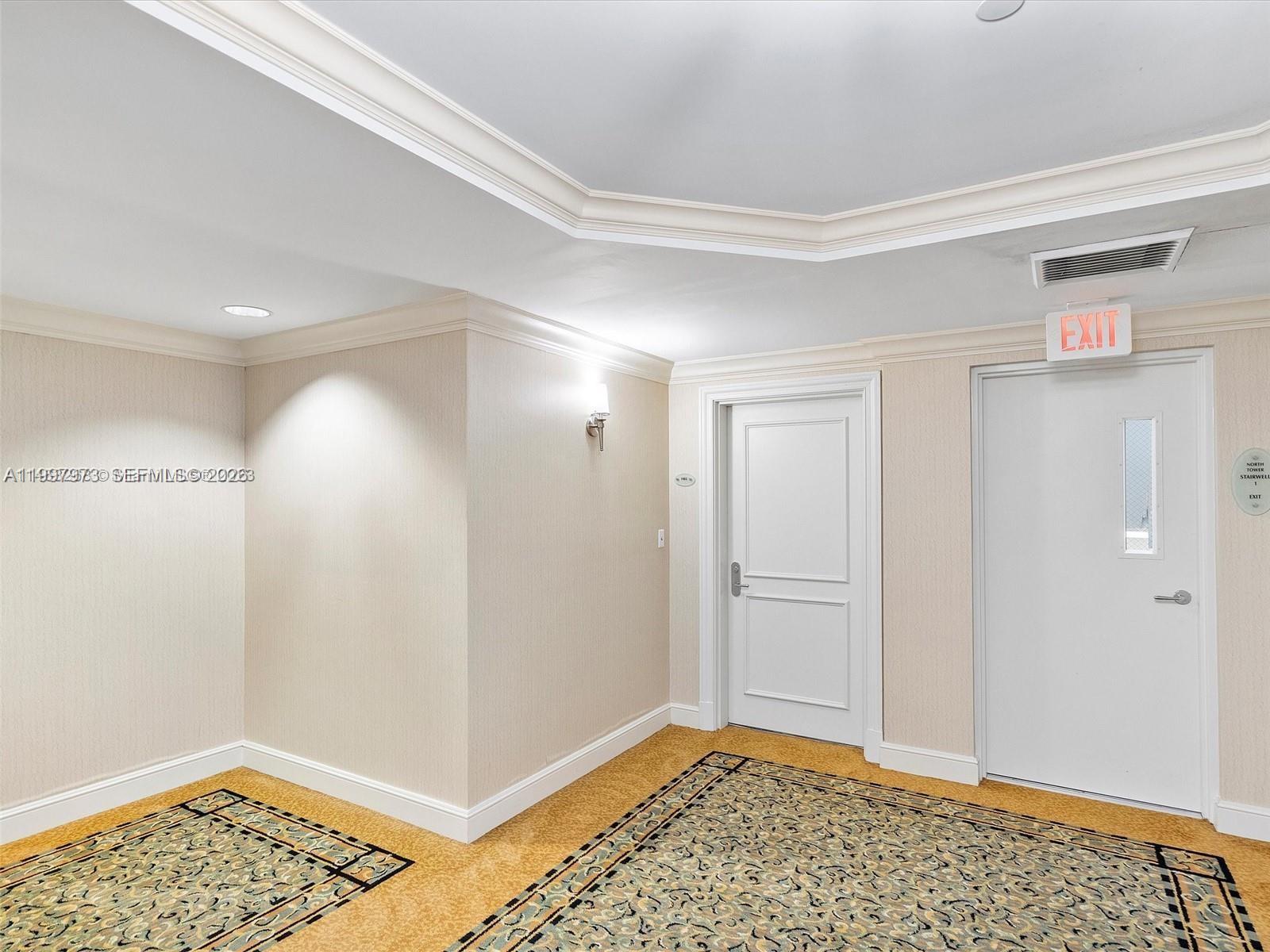 20000 E Country Club Dr #1102, Aventura FL 33180