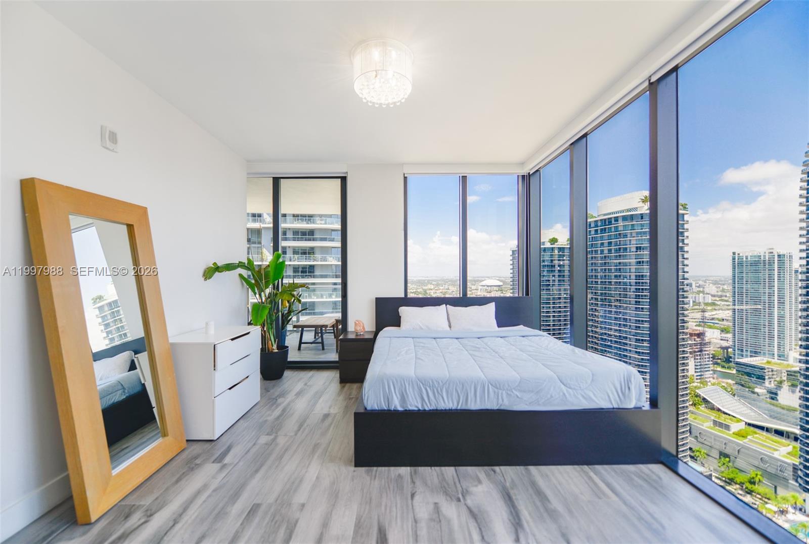 1010 Brickell Ave #4411, Miami FL 33131