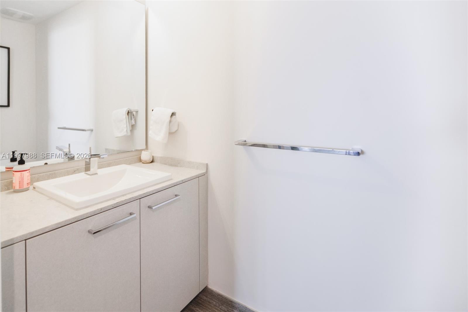 1010 Brickell Ave #4411, Miami FL 33131