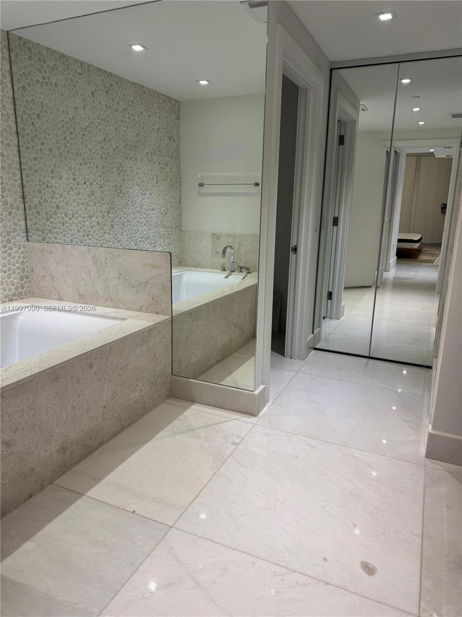 17121 Collins Ave #4306, Sunny Isles Beach FL 33160