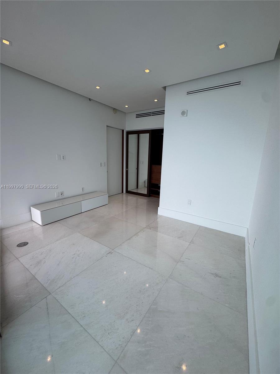 17121 Collins Ave #4306, Sunny Isles Beach FL 33160