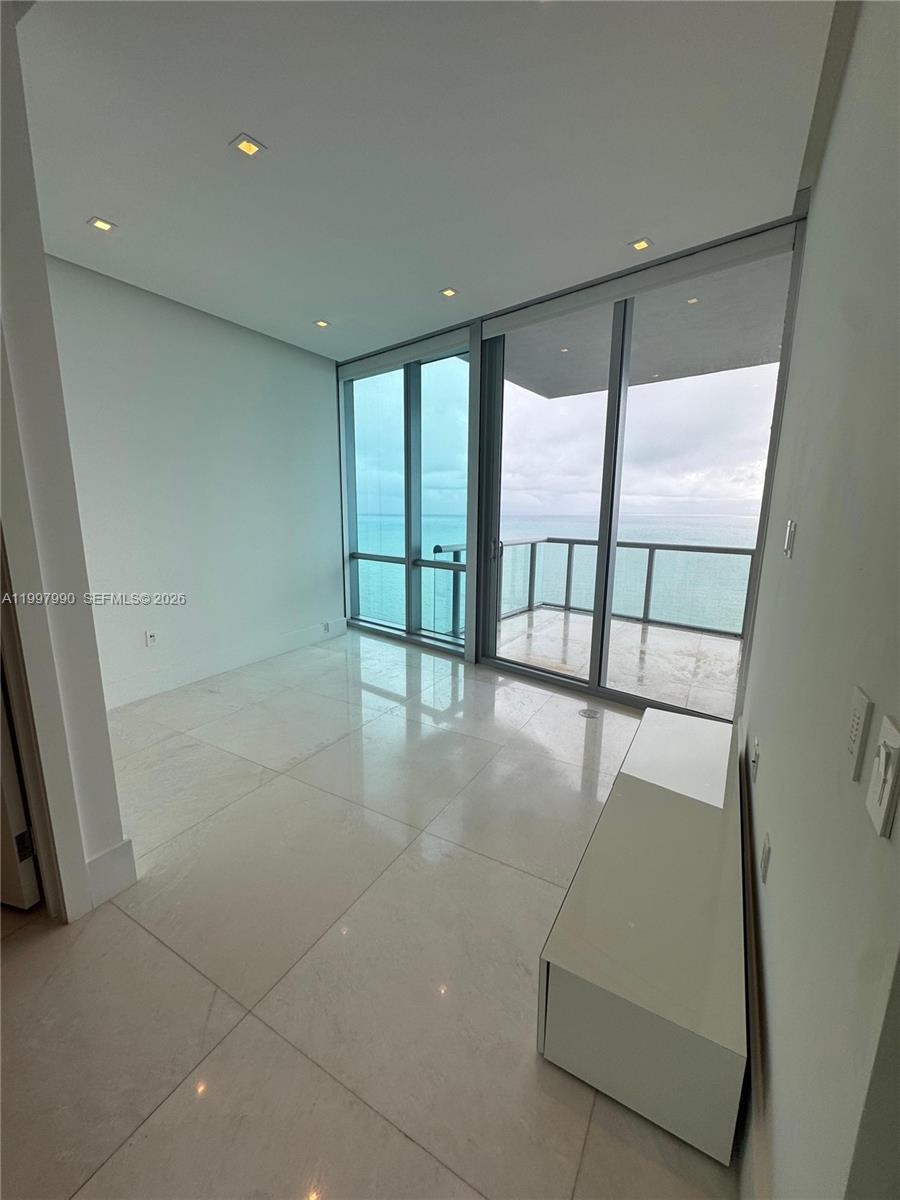 17121 Collins Ave #4306, Sunny Isles Beach FL 33160