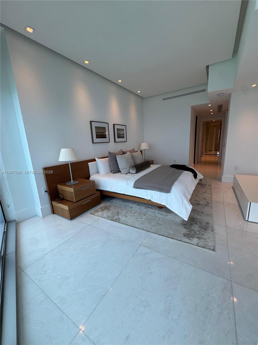 17121 Collins Ave #4306, Sunny Isles Beach FL 33160