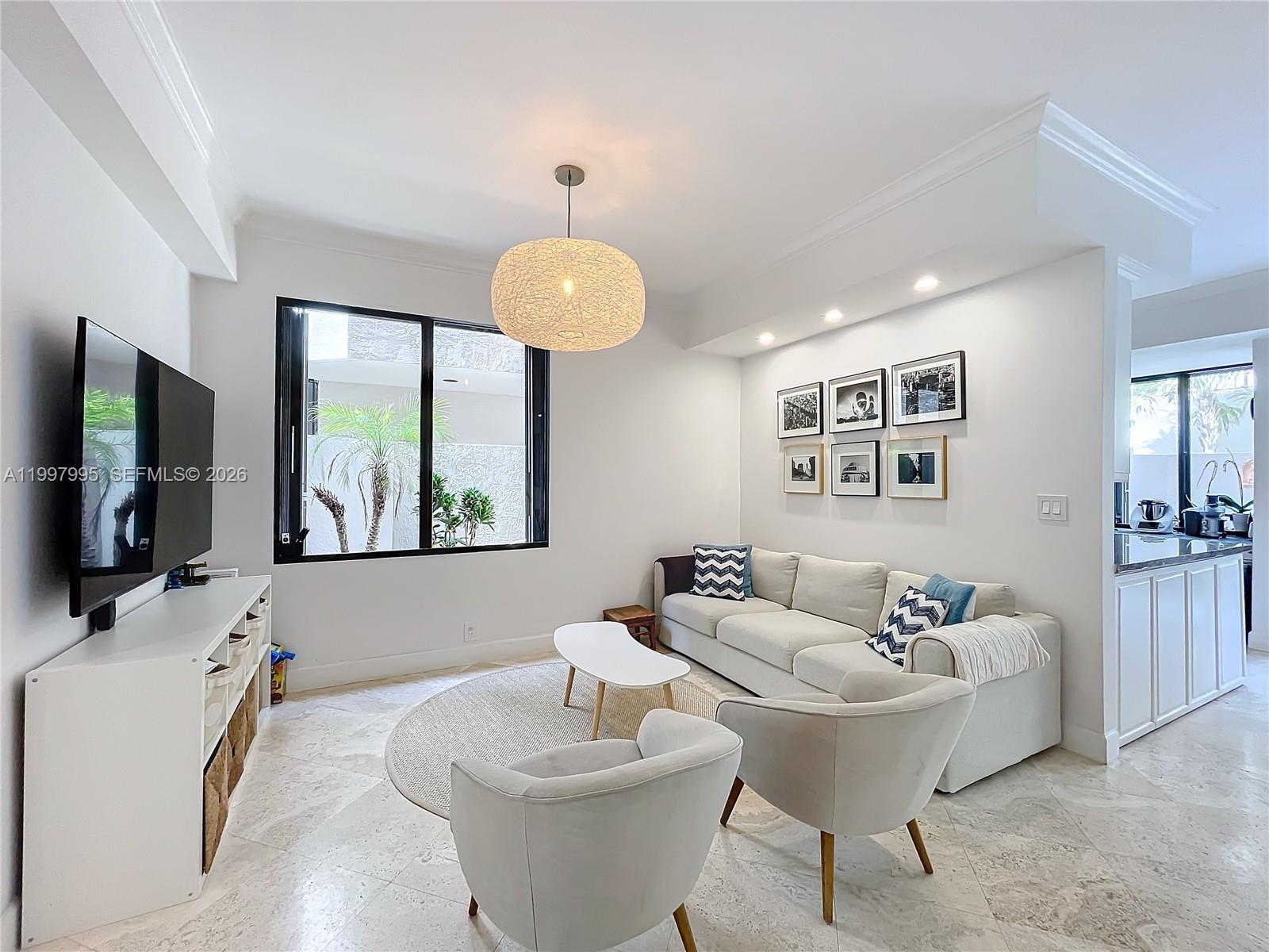 201 Crandon Blvd #163, Key Biscayne FL 33149