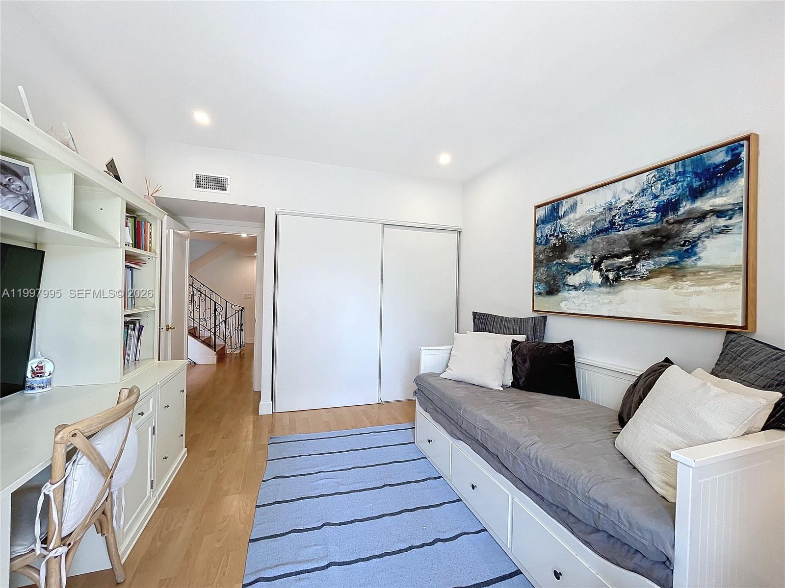 201 Crandon Blvd #163, Key Biscayne FL 33149