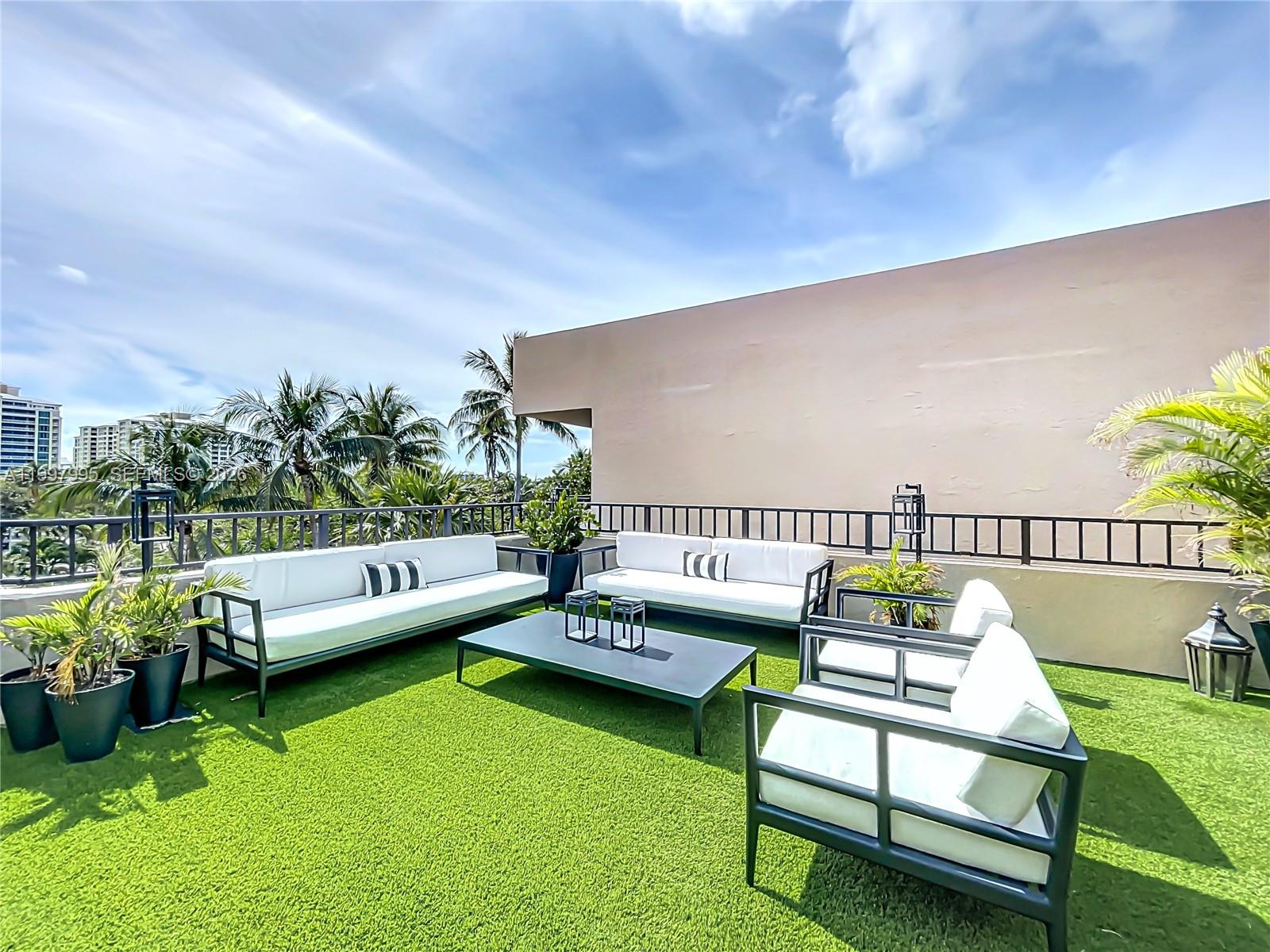 201 Crandon Blvd #163, Key Biscayne FL 33149