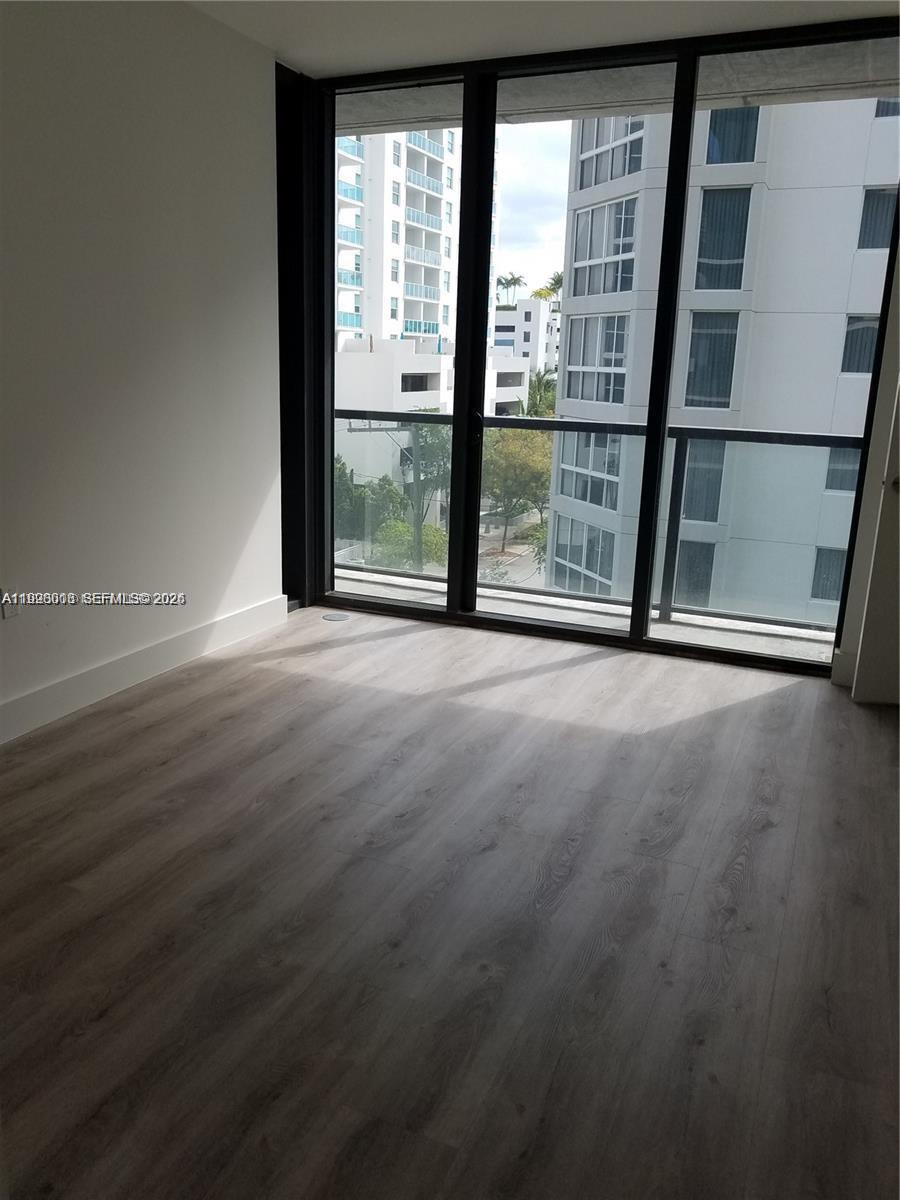201 SW 17th Rd #606, Miami FL 33129