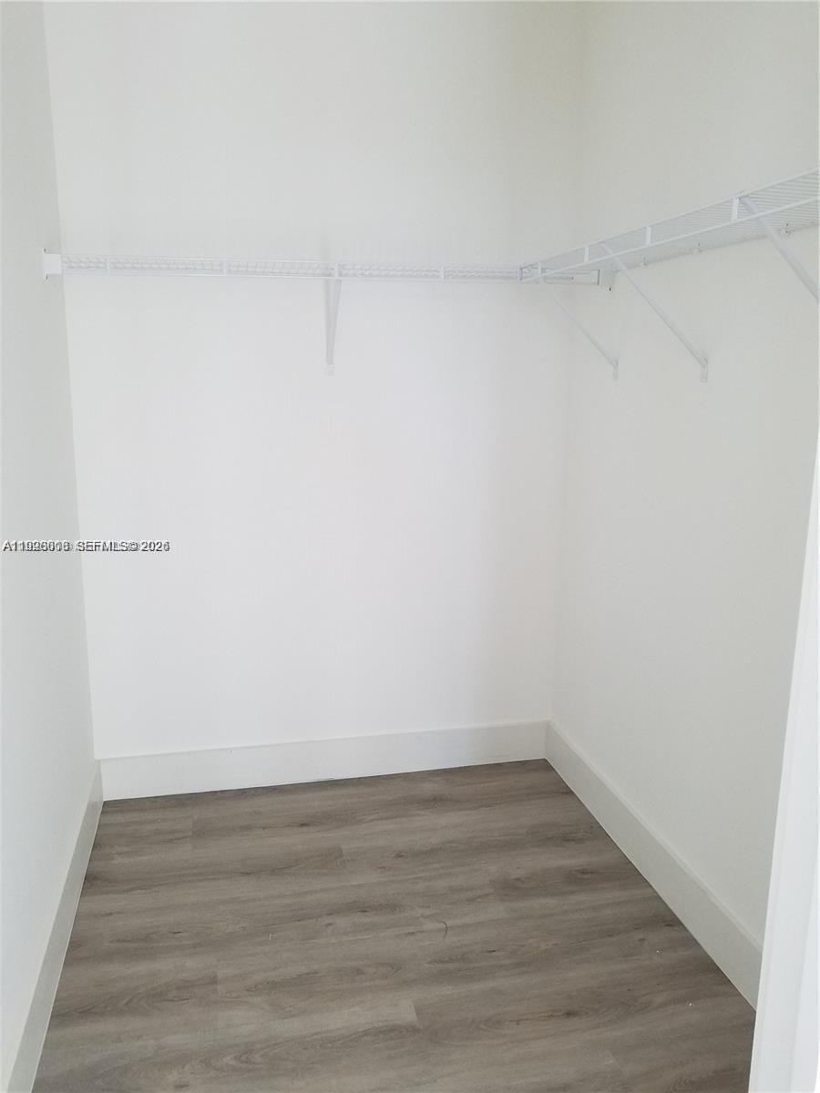 201 SW 17th Rd #606, Miami FL 33129