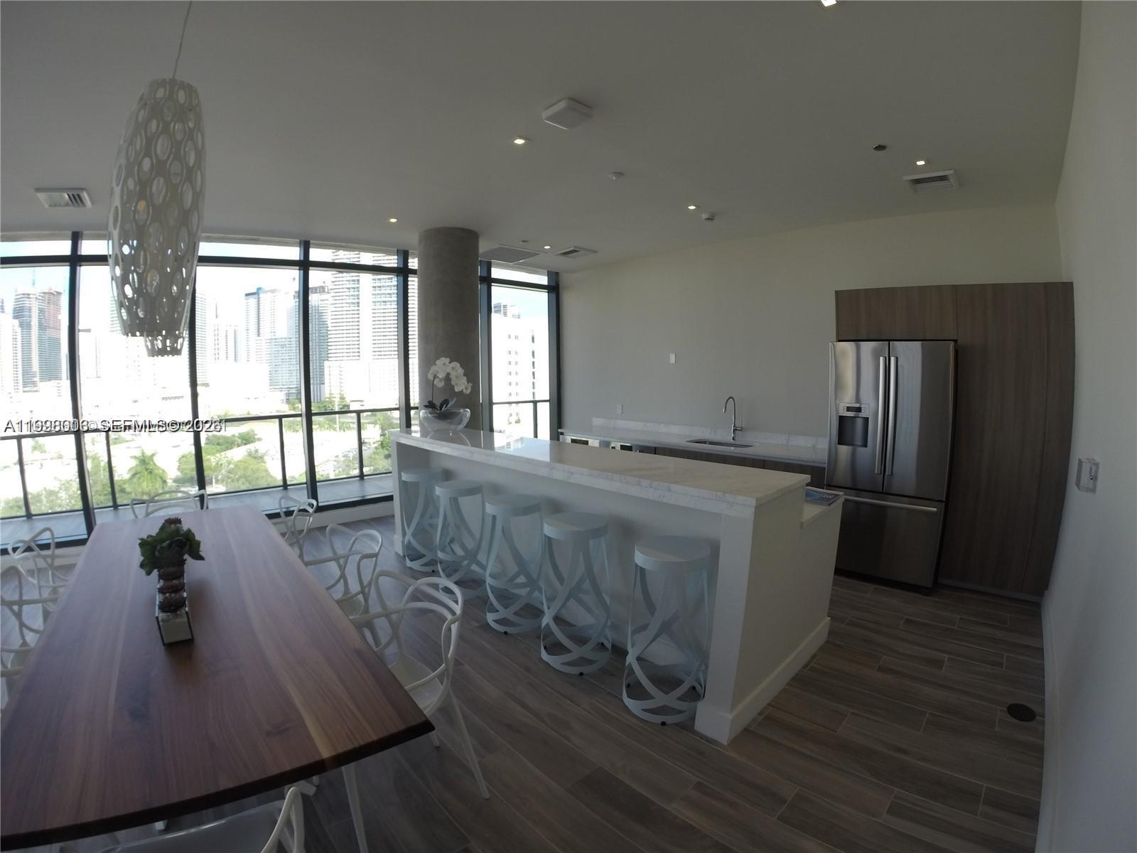 201 SW 17th Rd #606, Miami FL 33129
