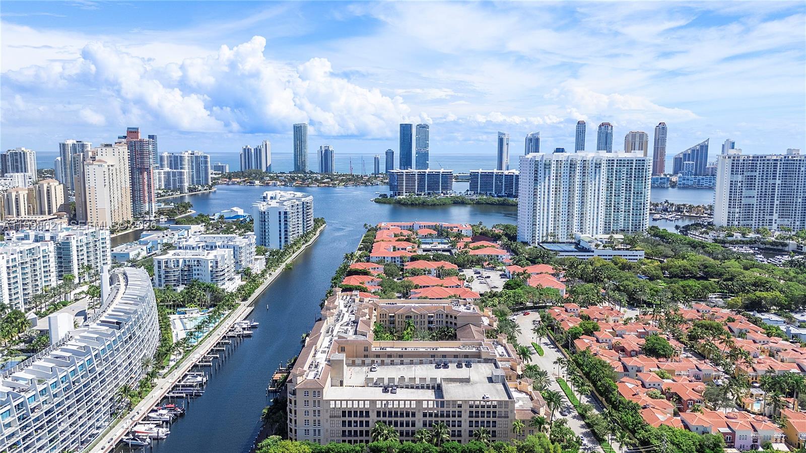 3001 NE 185th St #411, Aventura FL 33180