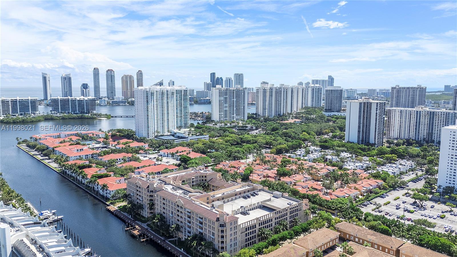 3001 NE 185th St #411, Aventura FL 33180