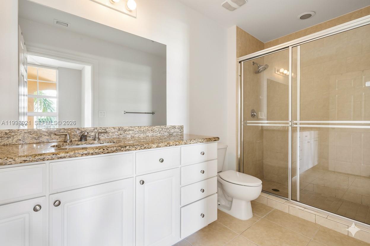 3001 NE 185th St #411, Aventura FL 33180