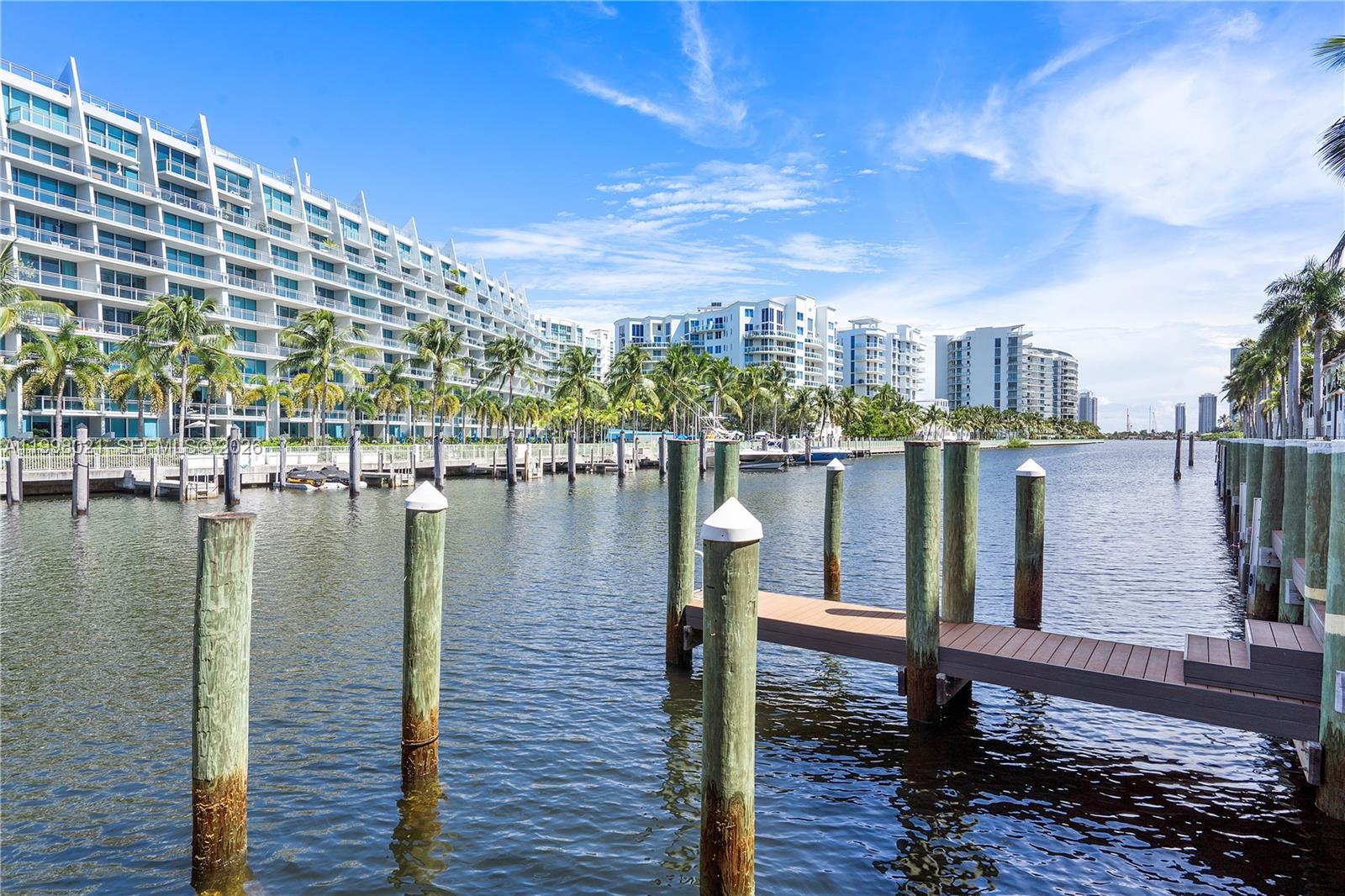 3001 NE 185th St #411, Aventura FL 33180
