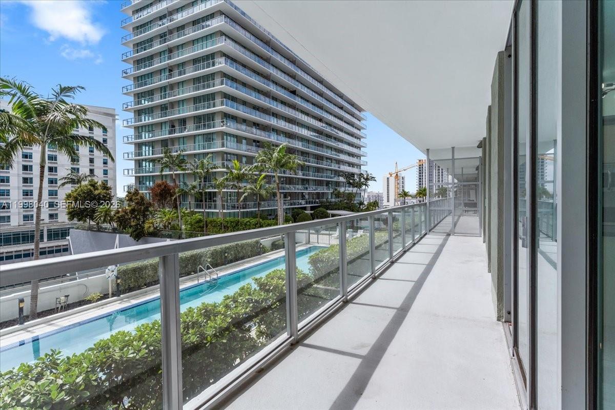 1111 SW 1st Ave #1019-N, Miami FL 33130