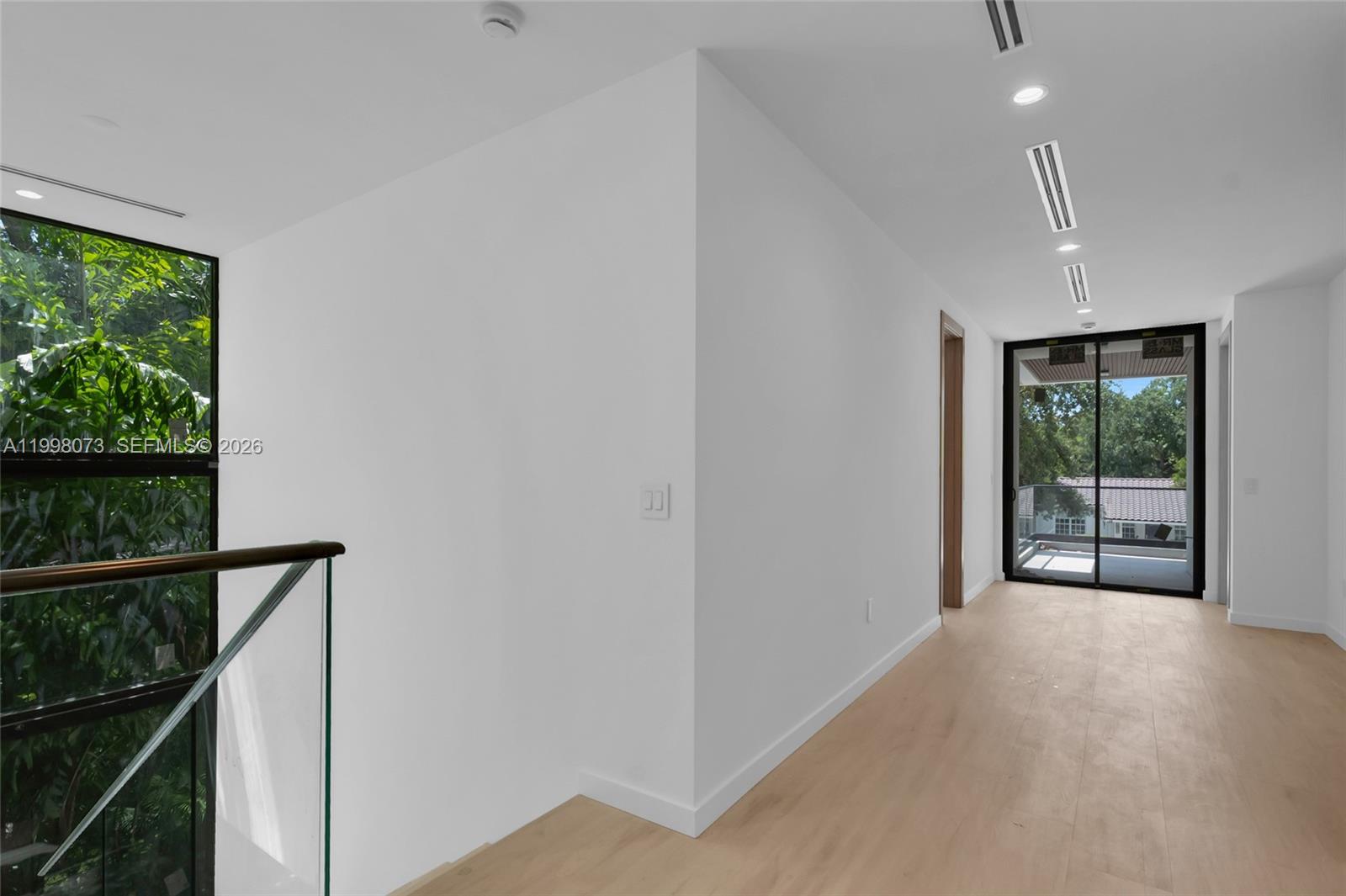 3983 Kumquat Ave, Miami FL 33133