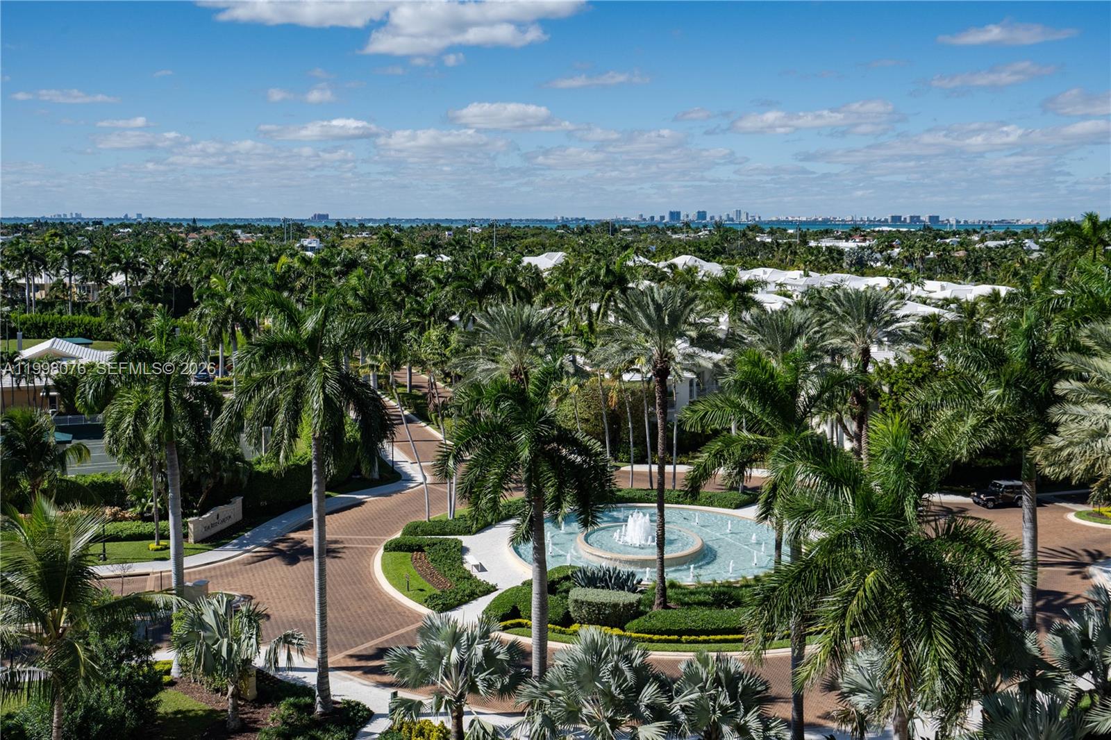 445 Grand Bay Dr #711, Key Biscayne FL 33149