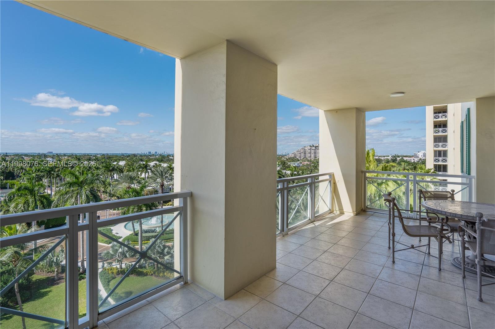 445 Grand Bay Dr #711, Key Biscayne FL 33149
