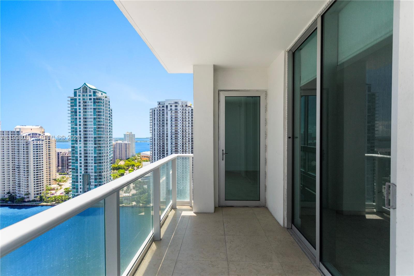 300 S Biscayne Blvd #T-2414, Miami FL 33131