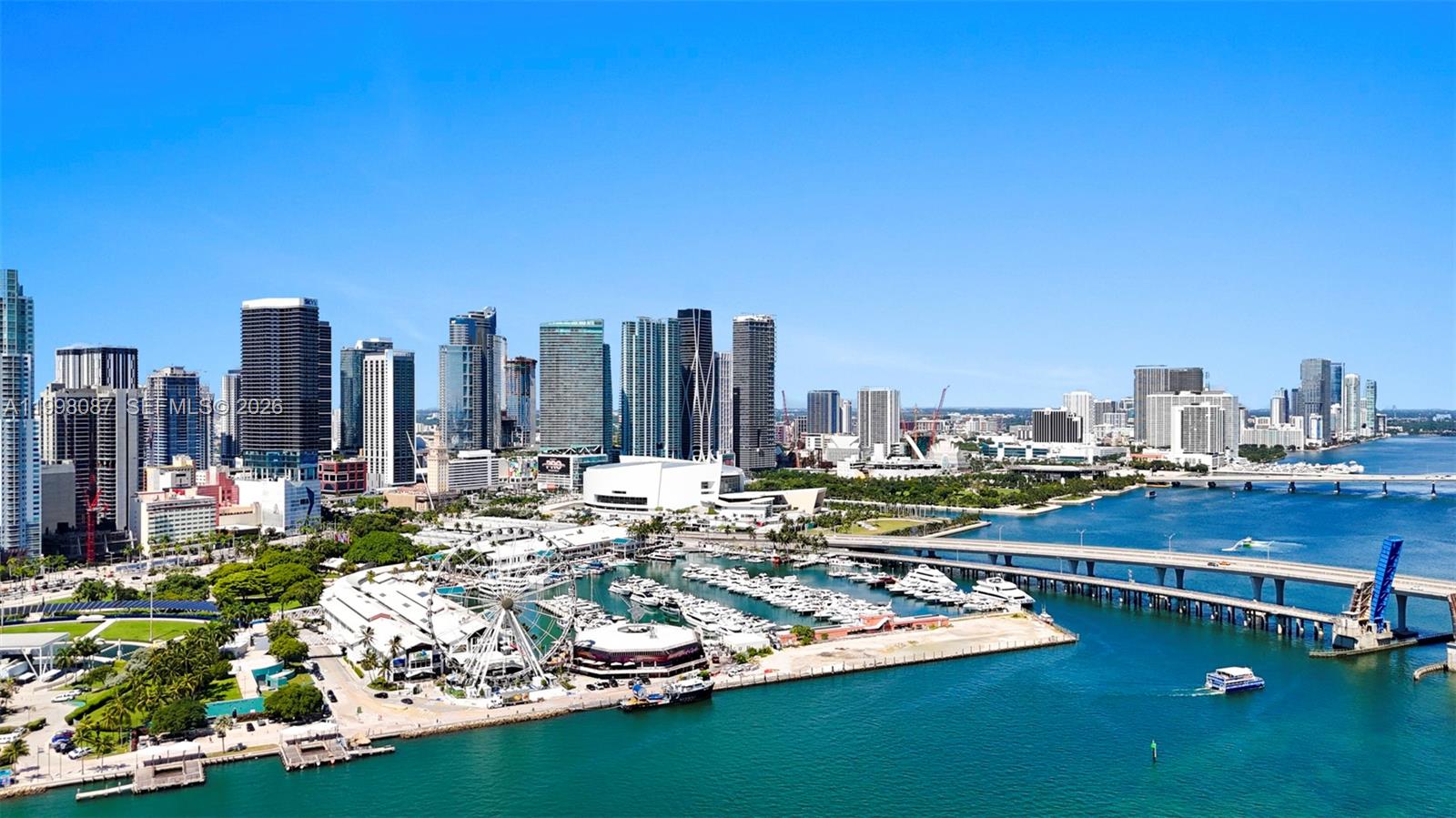 300 S Biscayne Blvd #T-2414, Miami FL 33131
