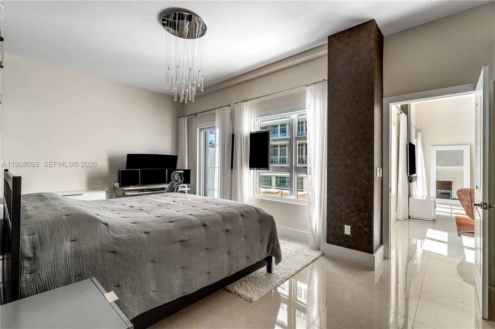 3739 Collins Avenue #N-604, Miami Beach FL 33140