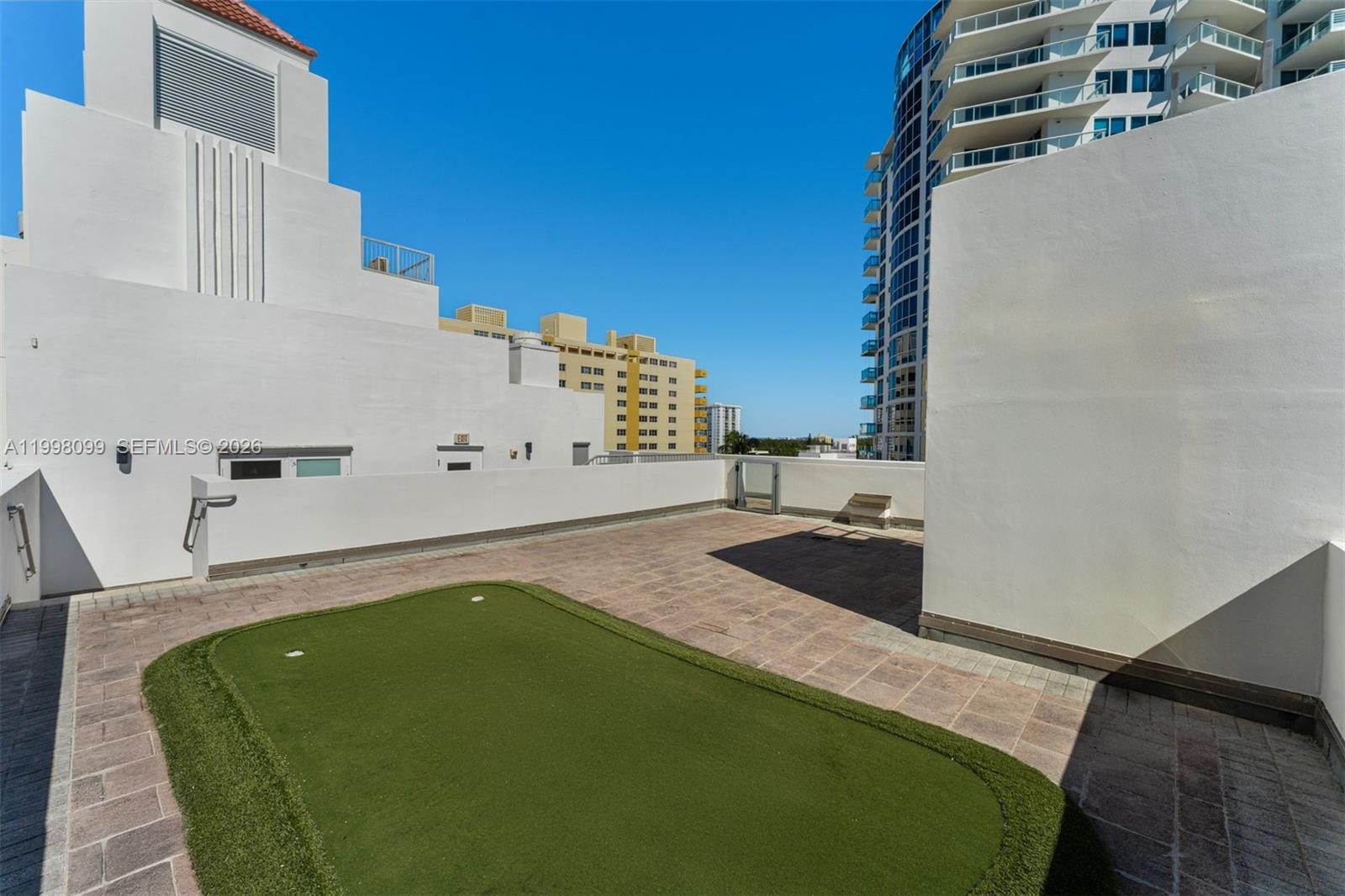 3739 Collins Avenue #N-604, Miami Beach FL 33140