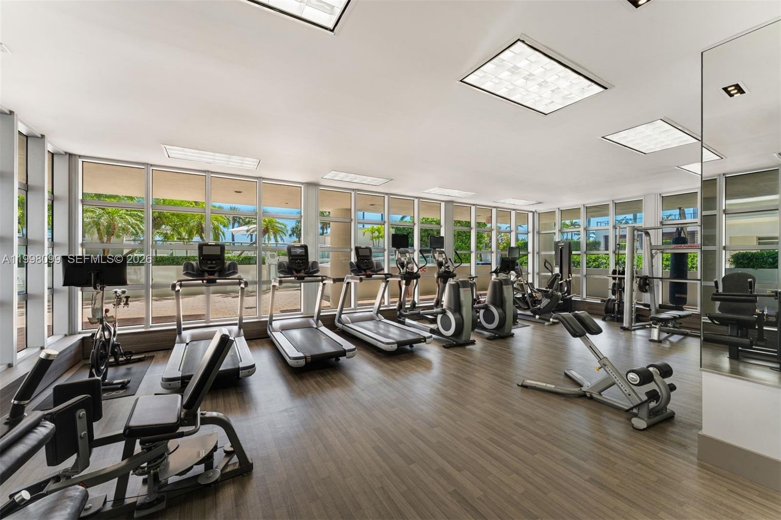 3739 Collins Avenue #N-604, Miami Beach FL 33140