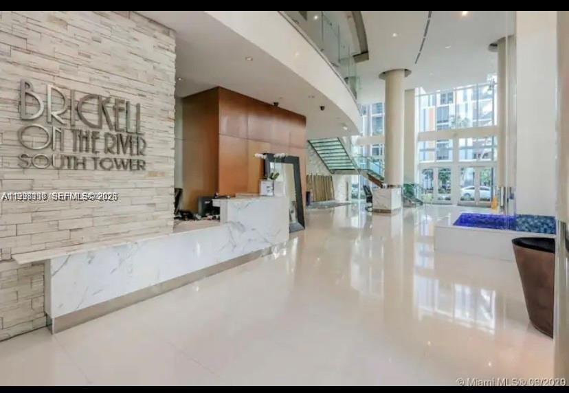 41 SE 5th St #414, Miami FL 33131