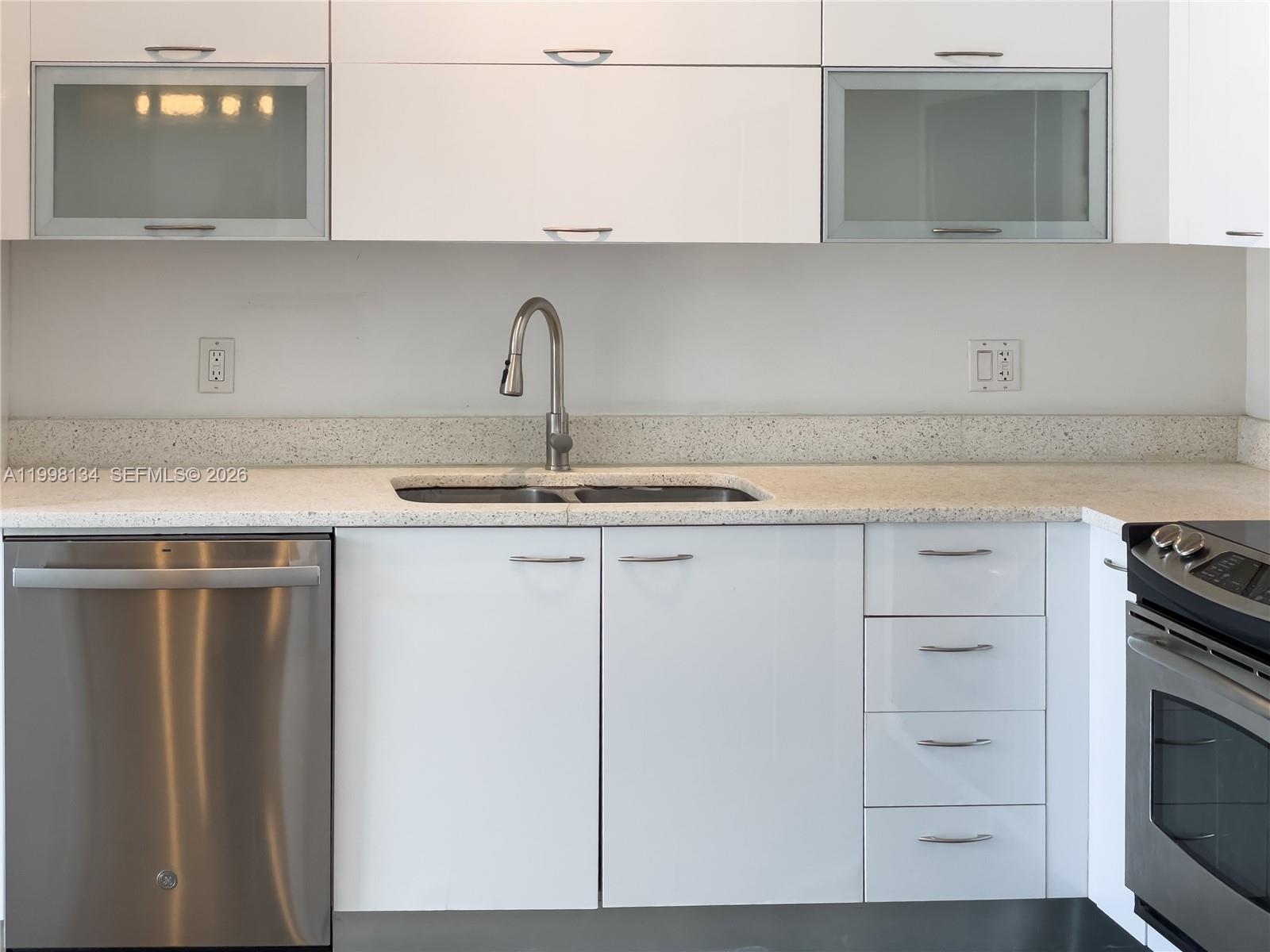 133 NE 2nd Ave #2105, Miami FL 33132