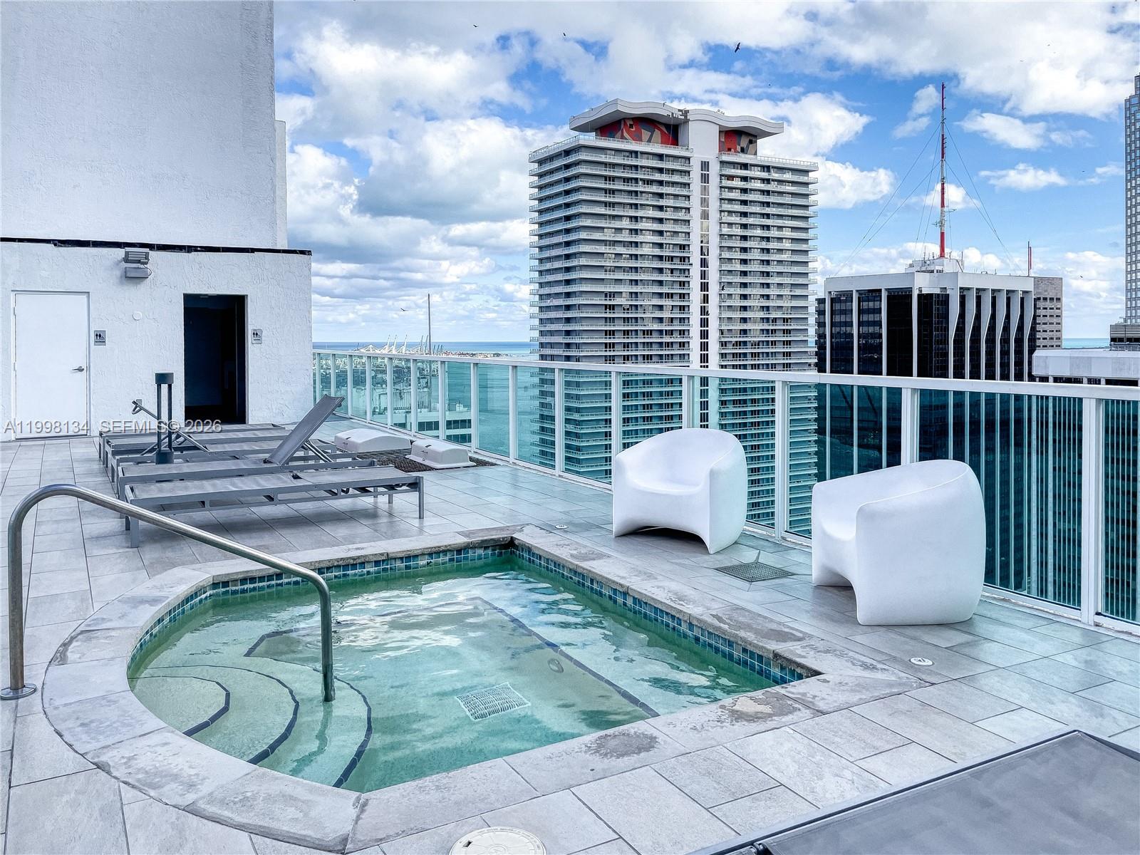 133 NE 2nd Ave #2105, Miami FL 33132